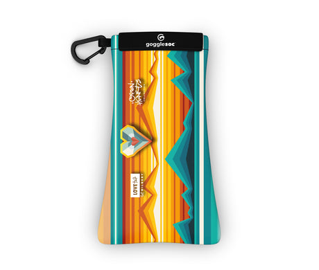 Created by GOGGLESOC APPAREL LIMITED, the open hearts sunnysocs is one of our signature sunnysocs's. The open hearts sunnysocs is available throughout Canada and North America from dedicated stockists or online.