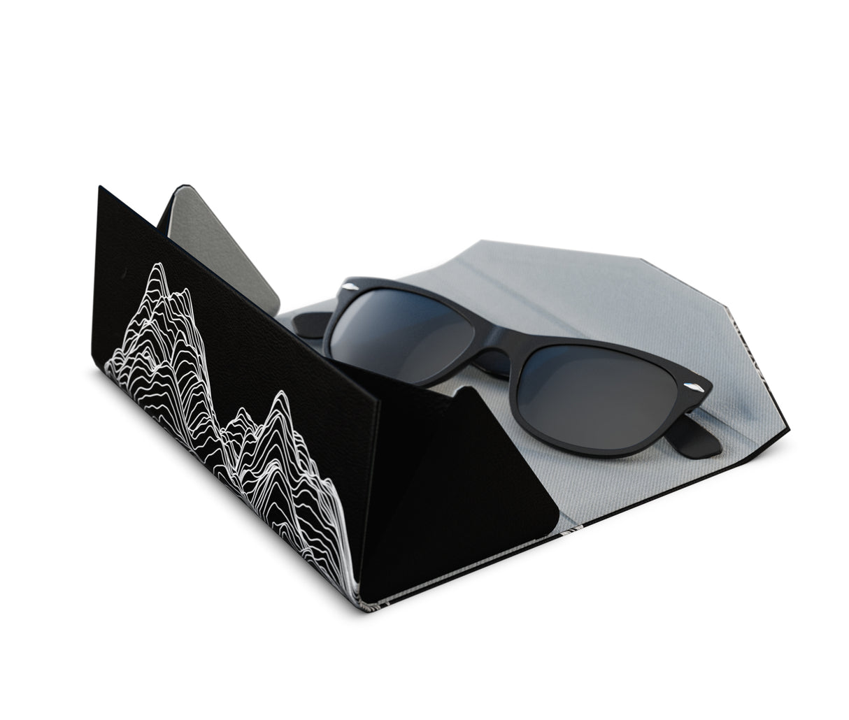 Created by GOGGLESOC APPAREL LIMITED, the dark classic sunnycases is one of our signature sunnycase's. The dark classic sunnycases is available throughout Canada and North America from dedicated stockists or online.