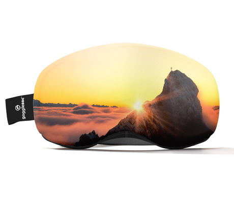 Created by GOGGLESOC APPAREL LIMITED, the jonathan besler gogglesoc pros is one of our signature gogglesoc pros's. The jonathan besler gogglesoc pros is available throughout Canada and North America from dedicated stockists or online.