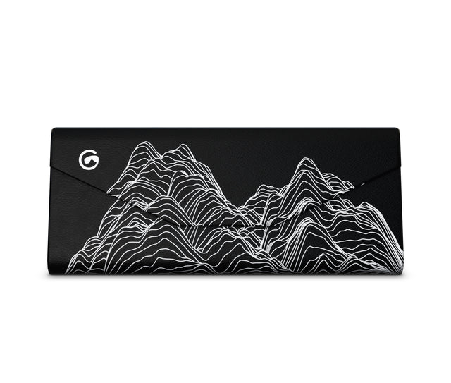 Created by GOGGLESOC APPAREL LIMITED, the contour lines sunnycase is one of our signature sunnycase's. The contour lines sunnycase is available throughout Canada and North America from dedicated stockists or online.