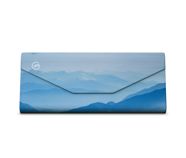Created by GOGGLESOC APPAREL LIMITED, the mountains sunnycase is one of our signature sunnycase's. The mountains sunnycase is available throughout Canada and North America from dedicated stockists or online.