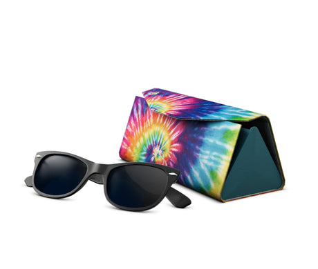 Created by GOGGLESOC APPAREL LIMITED, the tie dye sunnycase is one of our signature sunnycase's. The tie dye sunnycase is available throughout Canada and North America from dedicated stockists or online.