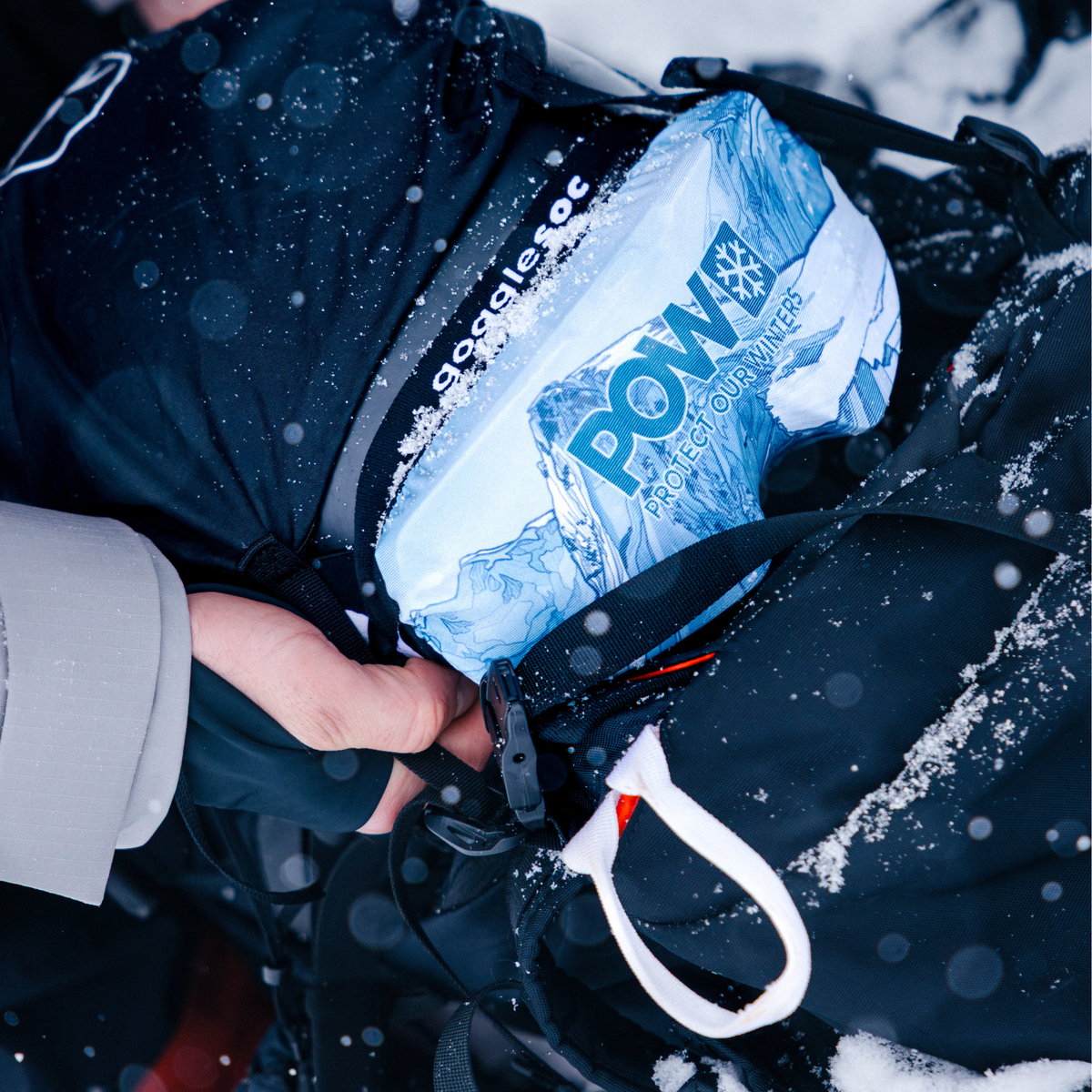 Created by GOGGLESOC APPAREL LIMITED, the POW x Kate Zessel 26 pro soc is one of our signature gogglesoc pros's. The POW x Kate Zessel 26 pro soc is available throughout Canada and North America from dedicated stockists or online.