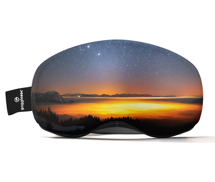 Created by GOGGLESOC APPAREL LIMITED, the jonathan besler gogglesoc pros is one of our signature gogglesoc pros's. The jonathan besler gogglesoc pros is available throughout Canada and North America from dedicated stockists or online.